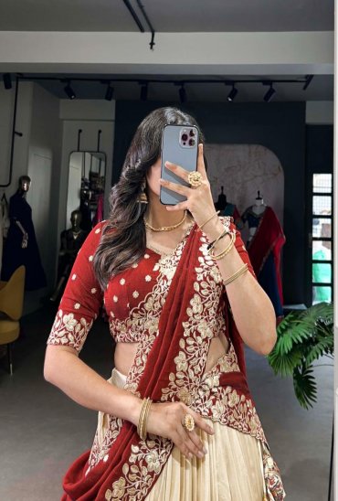 LNB 1238 TUSSAR SILK GORGEOUS LOOK STITCH LEHENGA UNSTITCH CHOLI FOR WOMENS LNB 1238 TUSSAR SILK GORGEOUS LOOK STITCH LEHENGA UNSTITCH CHOLI FOR WOMENS