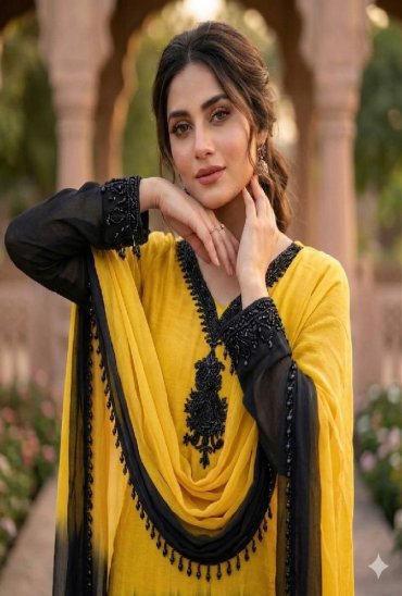 KHAS D.NO 57 WHOLESALE READYMADE PURE NATURAL CREP CLASSIC DESIGNER 3 PCS SUITS EXPORTER