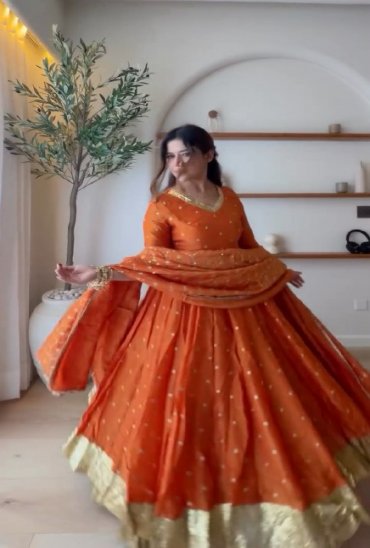 TEXTILEDEAL D.NO 6075 WHOLESALE READYMADE VICHITRA SILK PARTY WEAR ANARKALI TOP WITH LEHENGA AND DUPATTA ONLINE