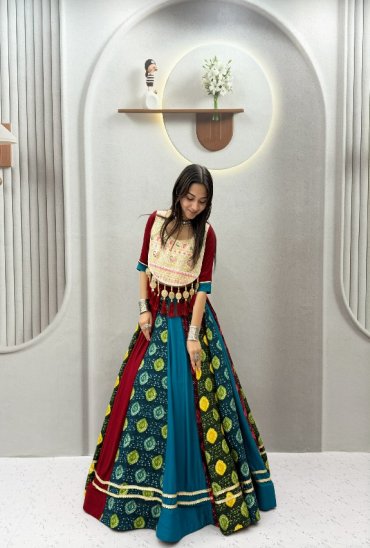 SHREE RAM CREATION D.NO 199 WHOLESALE READYMADE PURE COTTON NAVRATRI SPECIAL LEHENGA CHOLI FOR EXPORT