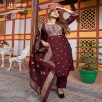 Jiyana Rashmika Wholesale Chanderi Jacquard Three Piece Suits
