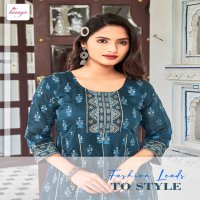 SIA BY HINAYA TRENDY LONG CHANDERI SILK FULL STITCH FLAIRED KURTIS IN KALI PATTERN