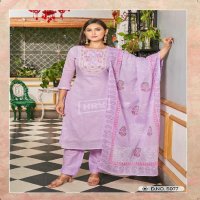 HRU India Lucknawi Suta Vol-4 Wholesale Cotton Malmal Kurti With Pant And Dupatta