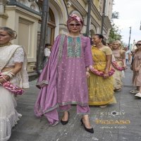 Kilory Piccaso Wholesale Pure Woven Silk With Fancy Handwork Function Wear Suits