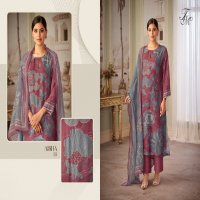 T And M Aisha Wholesale Simmer Tissue Digital Print With Hand Work Suits