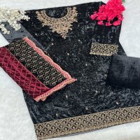 Shraddha Senorita Wholesale Velvet Fabrics Pakistani Style Winter Suits