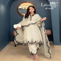 Laxuria D.no 1439 Wholesale Luxury Pret Collection In Tunics Stylist And Plazzo