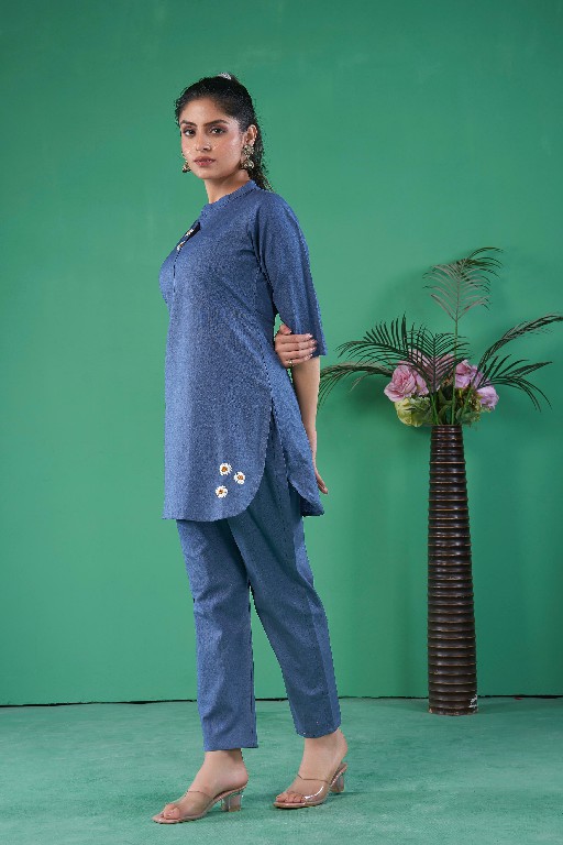 SEAMORE PRESENTS KIKOLA TRENDY OUTFIT FULL STITCH WOMEN KURTA WITH PANT