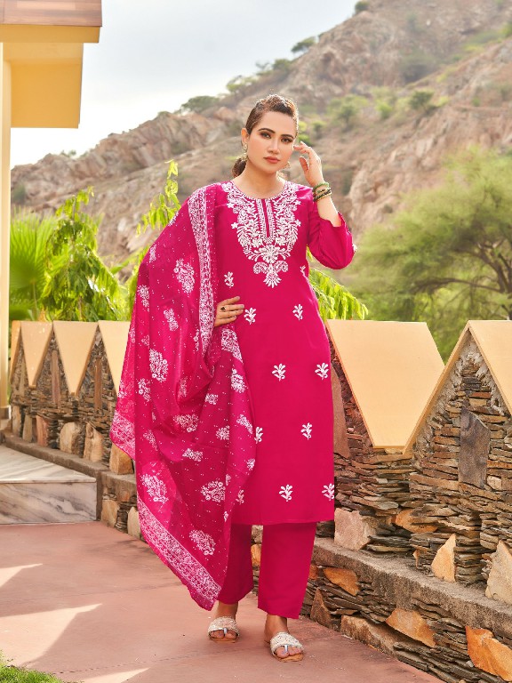 Aanchi Pahal Wholesale Roman Silk With Lining Kurti With Pant And Dupatta