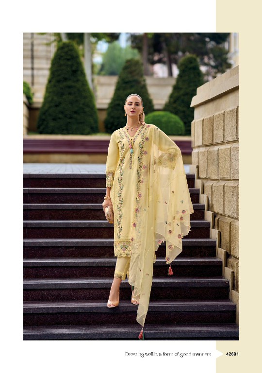 Kailee Tehjeeb Wholesale Pure Cotton Kurtis With Pant And Dupatta