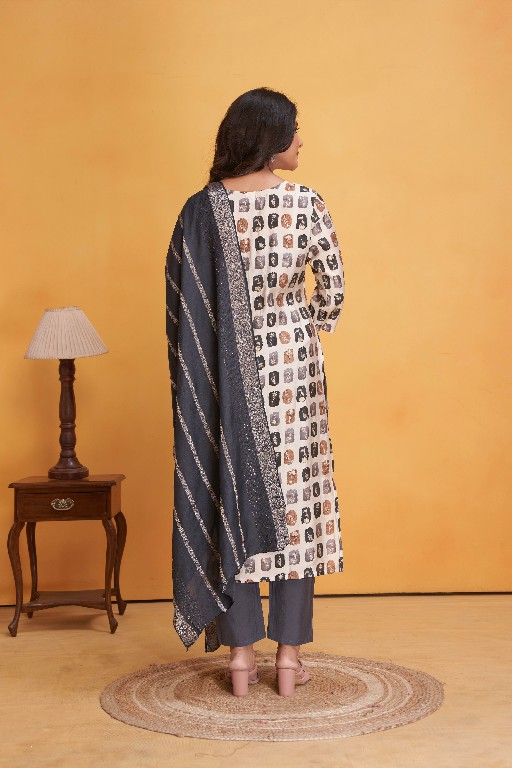 Seamore Peacock Wholesale Woman Kurti With Pant And Dupatta