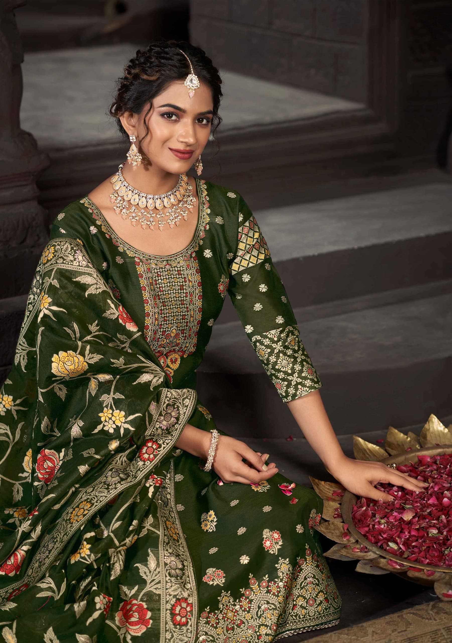 alok suits bloom touch beautiful jacquard pakistani suits