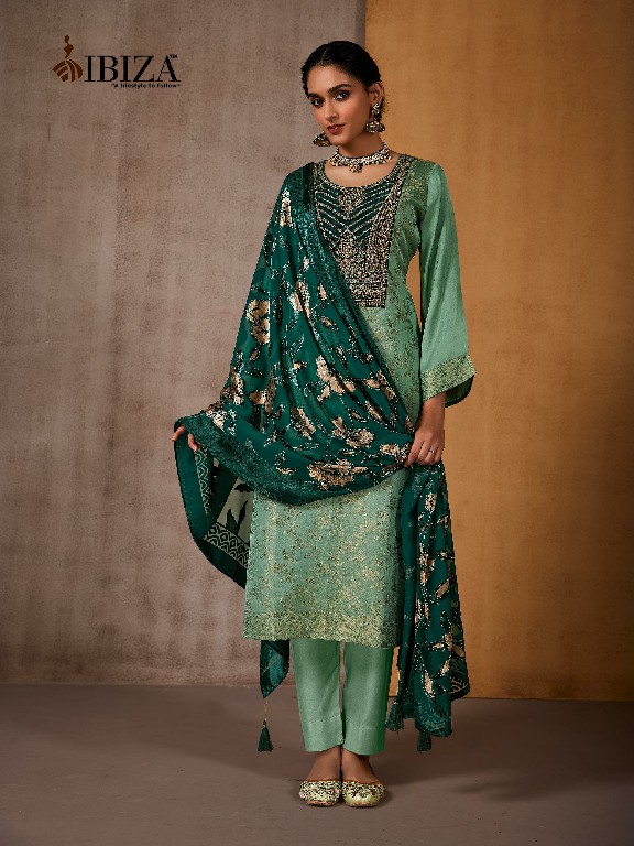 Ibiza Zeffa Wholesale Pure Morrocco Silk With Velvet Patch Winter Salwar Suits