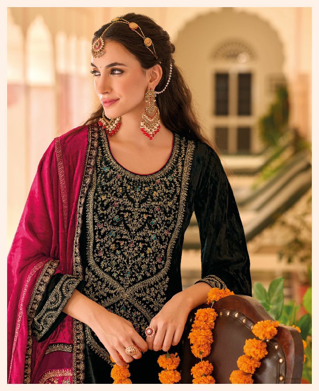 Ibiza Ek Prem Katha Wholesale Pure Viscose Velvet With Embroidery Work Winter Suits