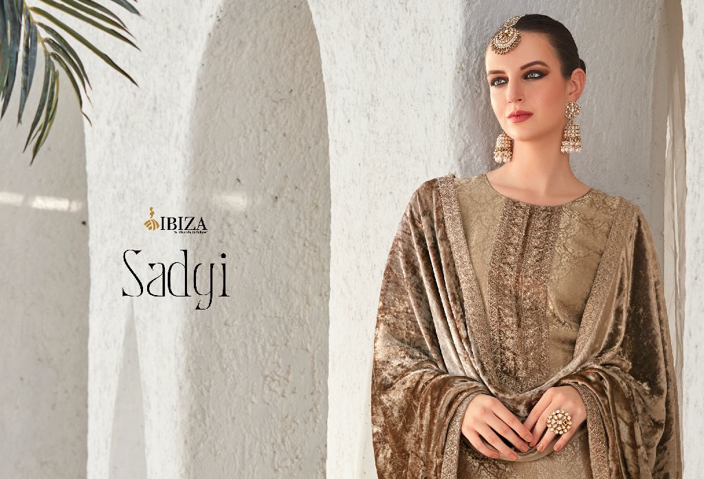 Ibiza Sadgi Wholesale Pure Gaji Silk With Neck Velvet Patch Winter Suits