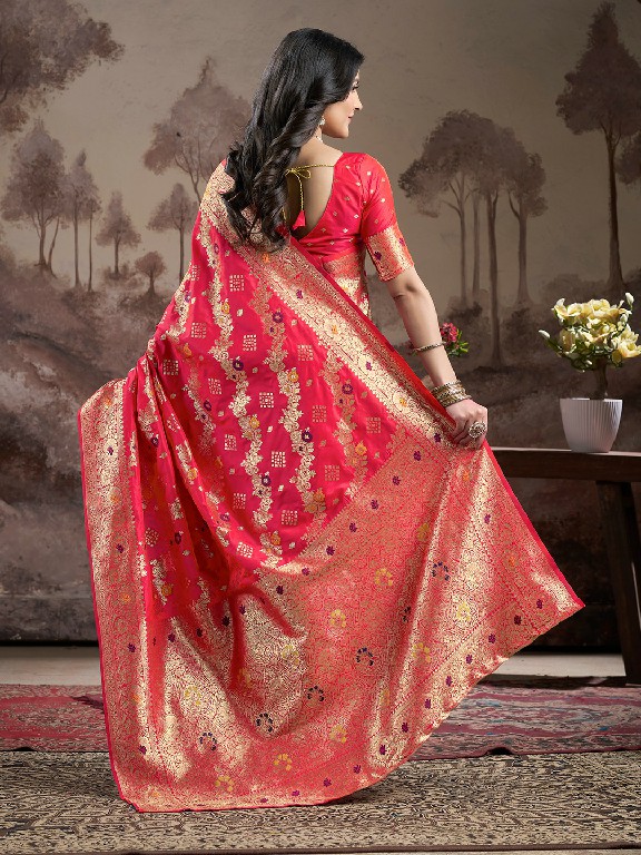 Fashion Berry Aachal Wholesale Soft Lichi Silk Festive Sarees