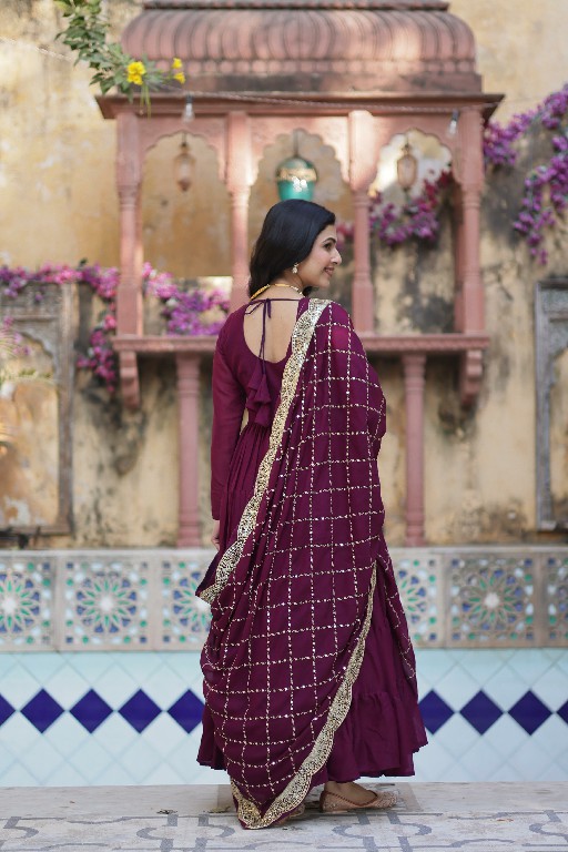 Desirable Women's Fully Flair Gown Made With Star Georgette Fabrics and Designer Embroidered Dupatta