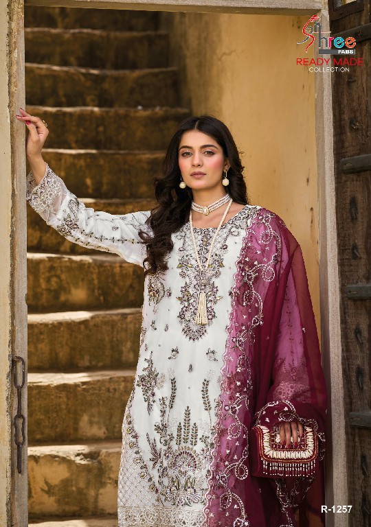 Shree Fabs R-1257 Wholesale Readymade Indian Pakistani Concept Suits