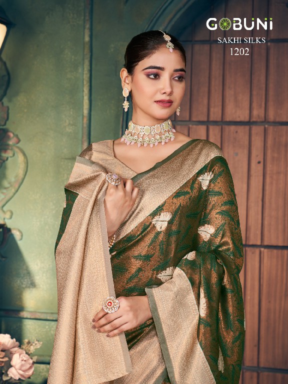 gobuni sakhi silks zari silk stylish look sarees online