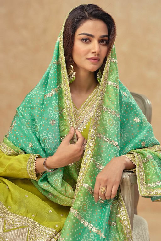 Gulkayra Tisha Wholesale Real Simar Silk Free Size Stitched Suits