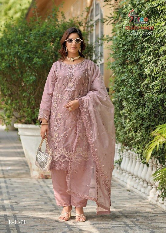Shree Fabs R-1371 Wholesale Readymade Indian Pakistani Salwar Suits