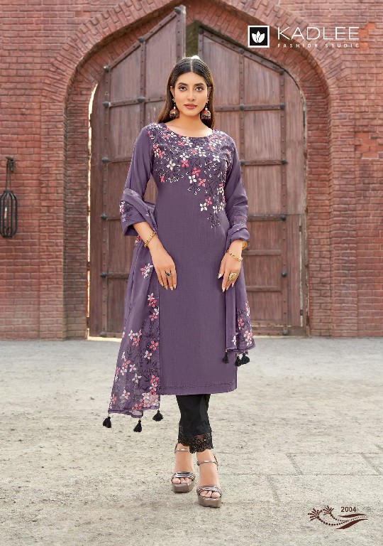 Kadlee Shivani Wholesale Viscose Weaving Kurti With Pant And Dupatta