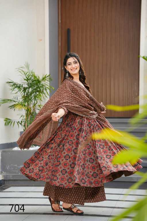 Lucaya Clora Vol-7 Wholesale Designer 3pcs beautiful printed Kurti bottom with dupatta Collection