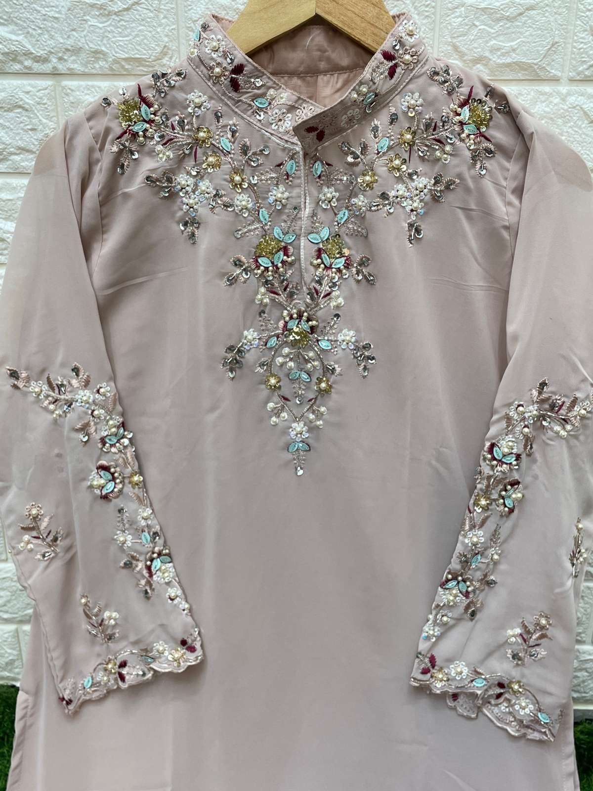 LAXURIA 1242 GEORGETTE PAKISTANI DESIGNER READYMADE SALWAR KAMEEZ