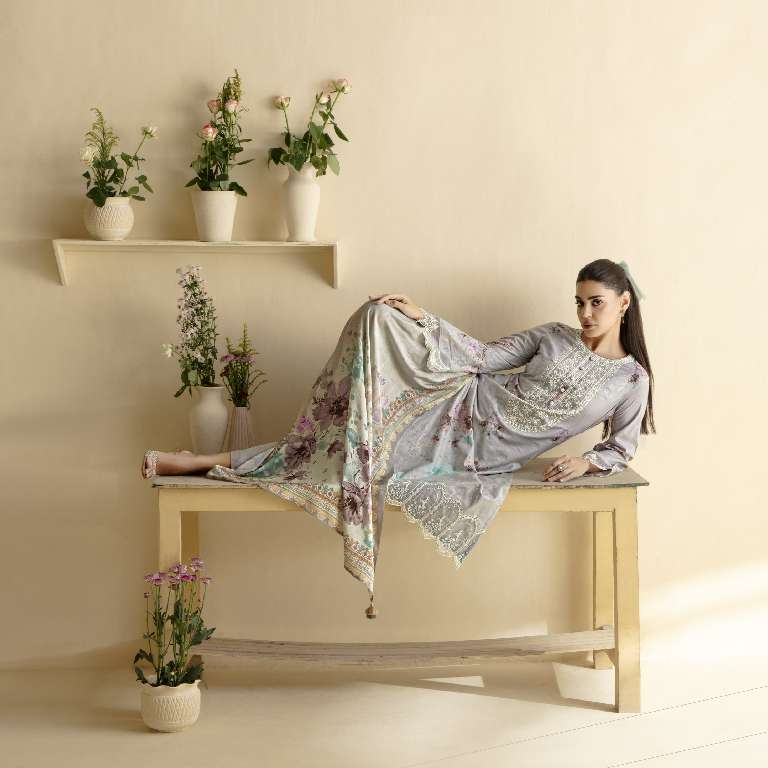 KIMORA SOHNI RARE VOL-21 WHOLESALE PURE LAWN WITH DIGITAL PRINT SUITS