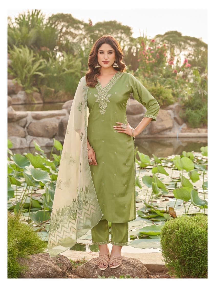 AANCHI ALISHA ROMAN SHIMMER READYMADE ELEGANCE SALWAR KAMEEZ