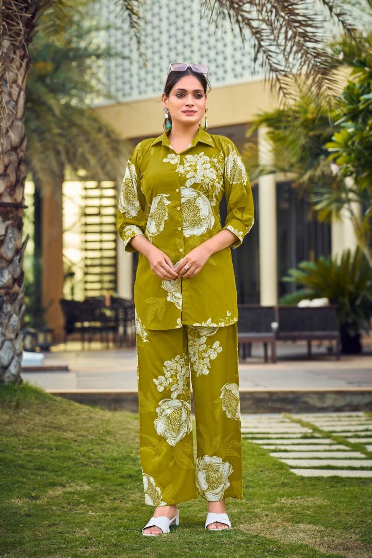 TIPS AND TOPS LIFESTYLE RAYON SHOP TRENDY FULL STITCH CO-ORD SETS