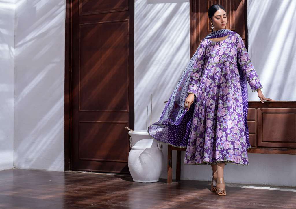 REGALIA IDENTIC WHOLESALE SEPARATES LAWN WITH BAMBER DUPATTA ORIGINAL PAKISATNI SUITS