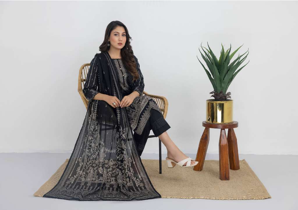 REGALIA SALINA BLACK AND WHITE CHAPTER 3 WHOLESALE LAWN ORIGINAL PAKISTANI SUITS