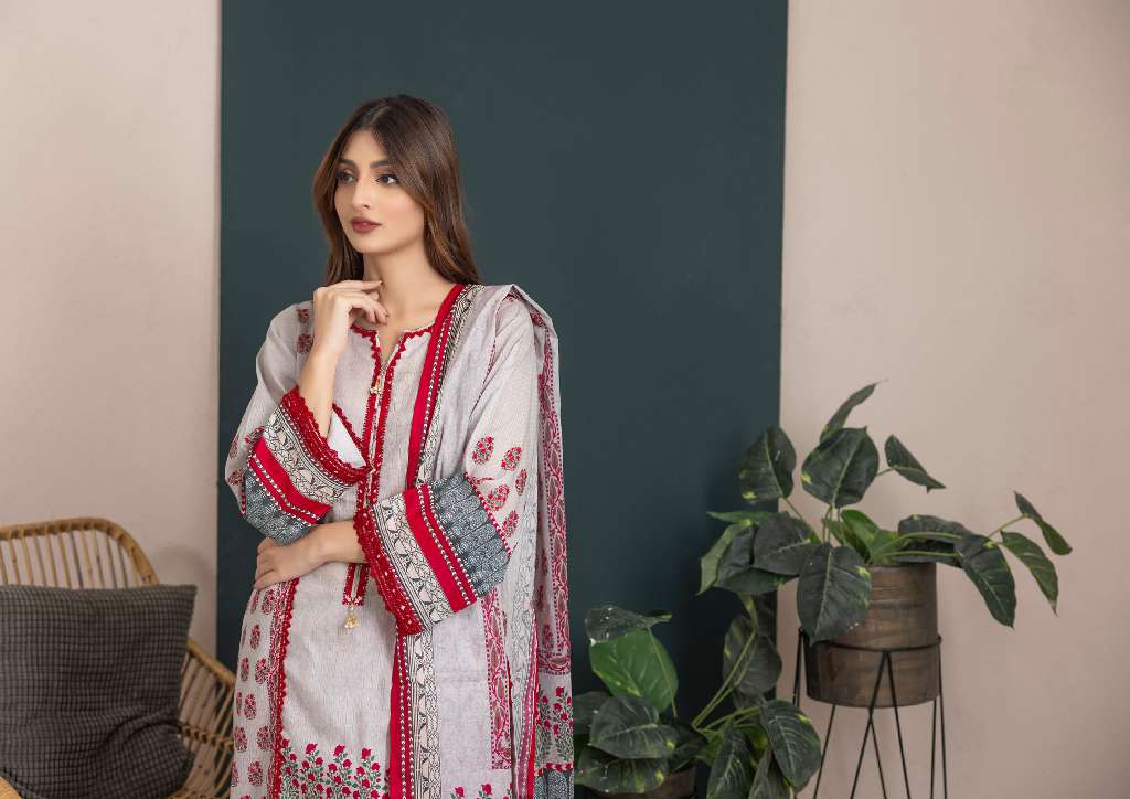REGALIA NINOKARA DIGITAL PRINTED LAWN CHAPTER 1 WHOLESALE ORIGINAL PAKISTANI SUITS