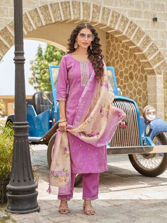 AANCHI PRESENT SCORPIO WHOLESALE READYMADE 3 PCS STRAIGHT CONCEPT SUITS