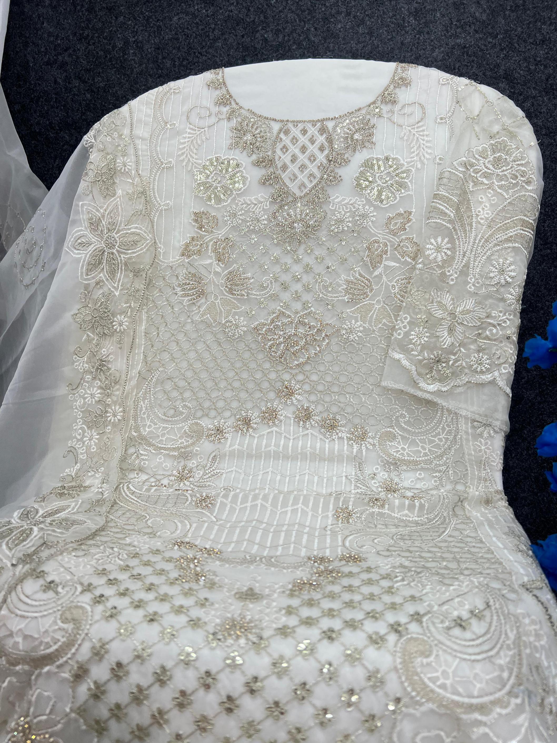 SAJIDA DESIGNER LAUNCH SARA VOL 1047ABCD ORGANZA EMBRODERIED HEAVY PAKISTANI COLLECTION