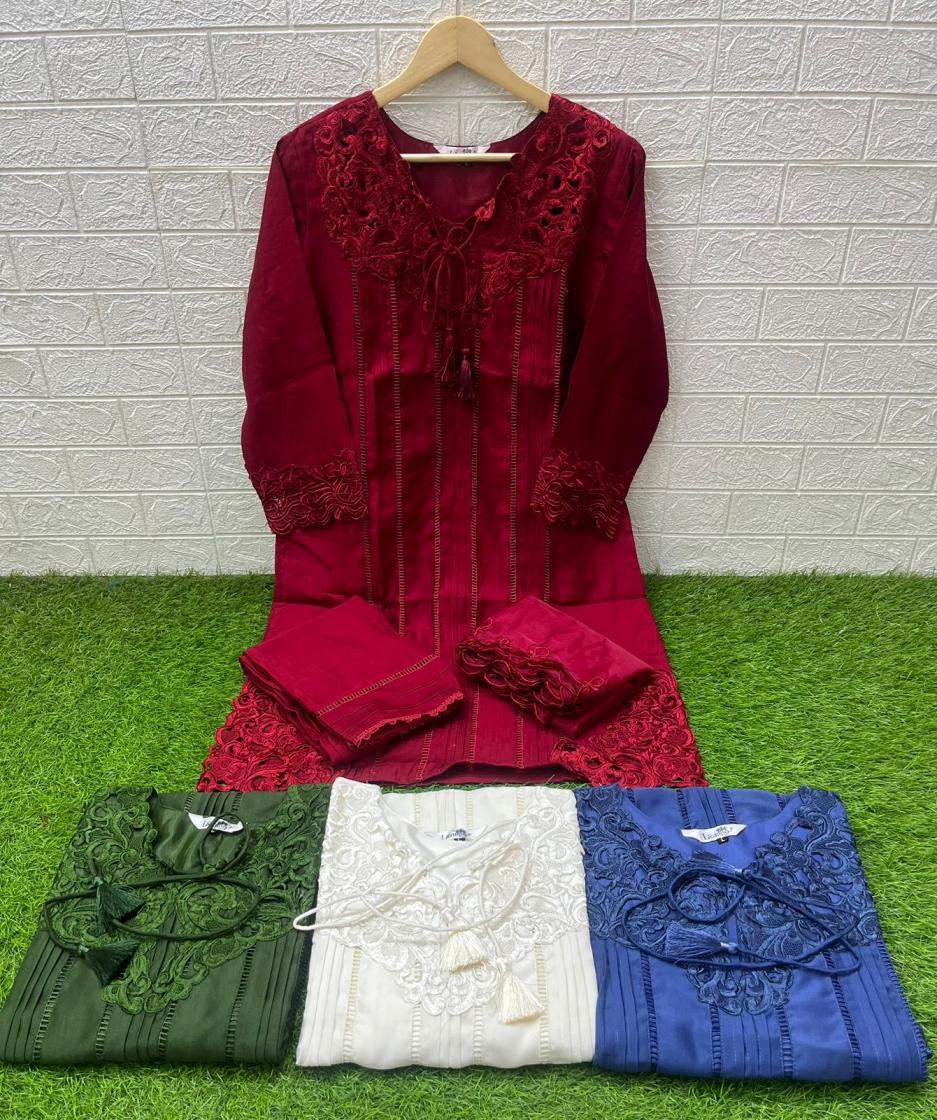 1453 BY LAXURIA TRENDZ VELOUR READYMADE GORGEOUS PAKISTANI KURTI PANT DUPATTA