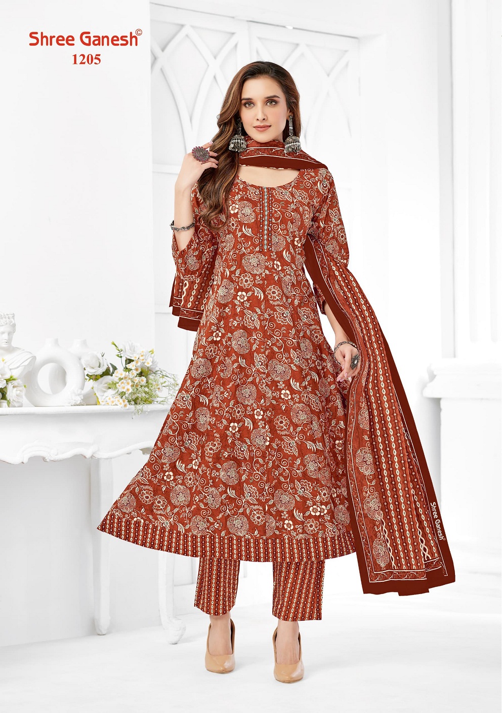 SHREE GANESH ZAANAT VOL-2 WHOLESALE TRENDY ANARKALI STYLE KURTI PAN WITH DUPATTA