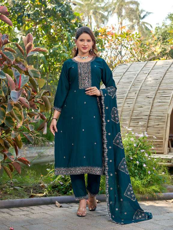 AANCHI ESHA WHOLESALE 3 PCS SET STRAIGHT CONCEPT TRENDY SUITS