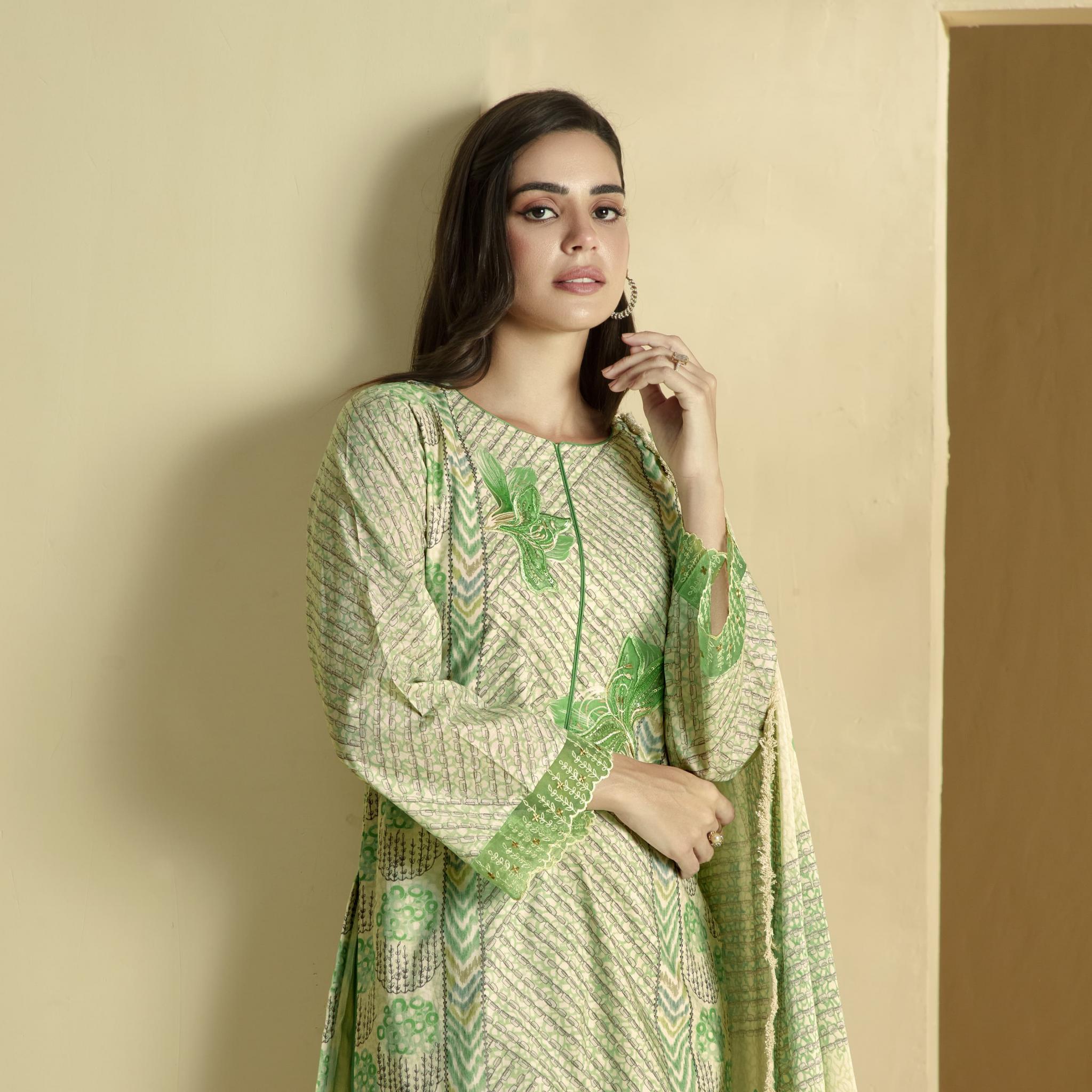 KIMORA SOHNI LAUNCH LILY VOL 3 CASUAL WEAR LAWN COTTON DRESS MATERIAL