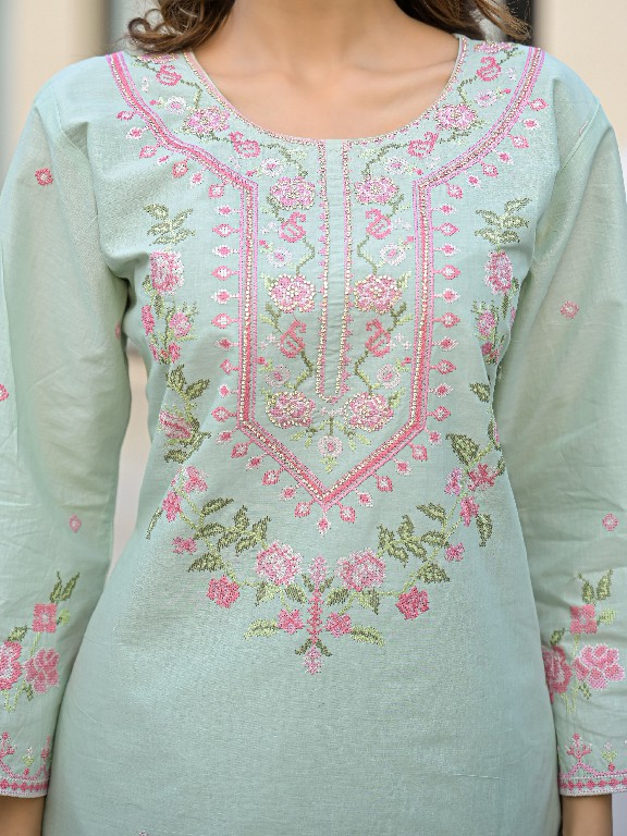 AFSANA CAPRIMA WHOLESALE COTTOM WITH EMBROIDERY WORK GORGEOUS LOOK COMBO SIZE CORD SET