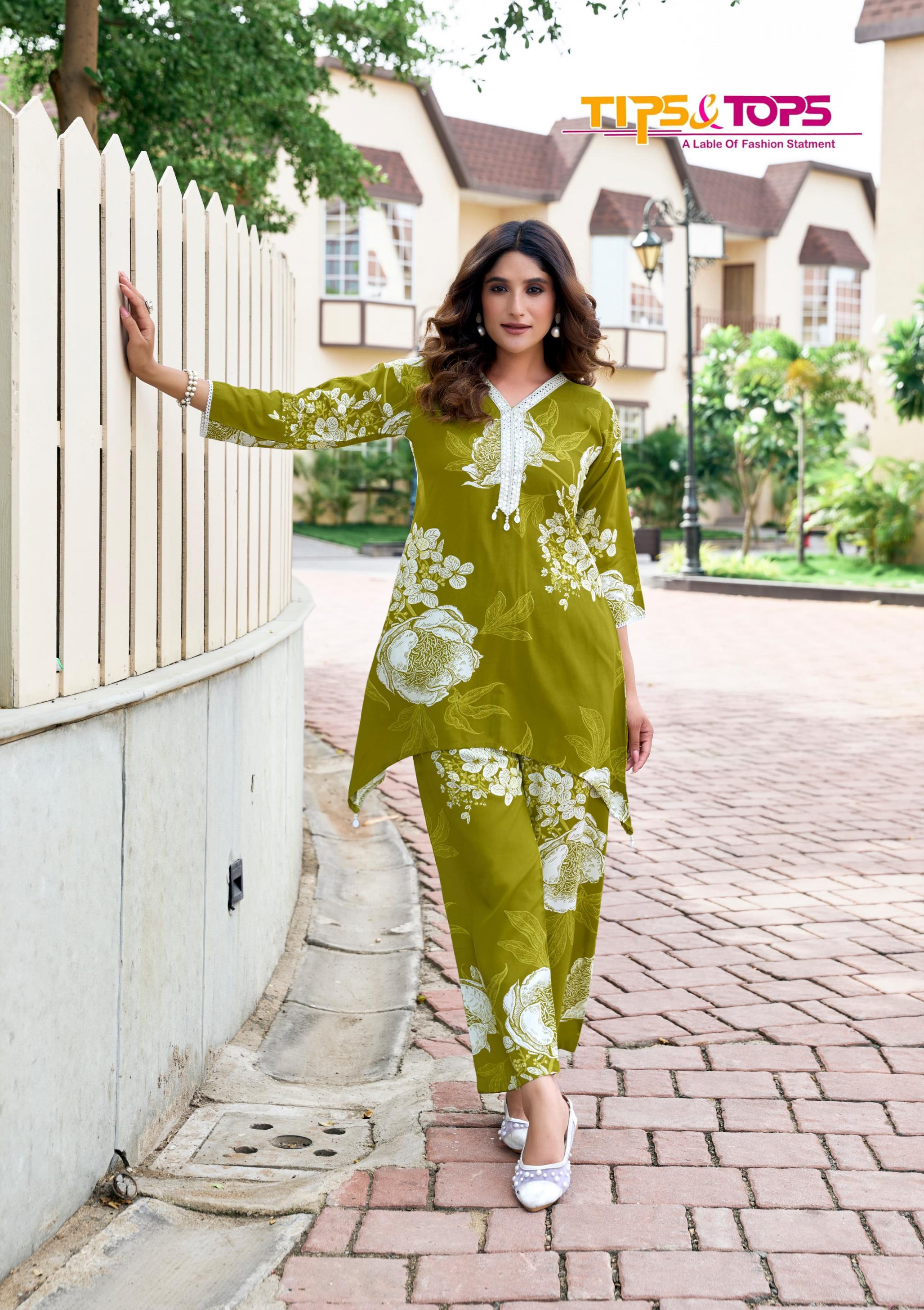 TIPS AND TOPS PRESENTS LIFESTYLE VOL 2 FULLY STITCH CLASSIC LOOK CO-ORD SETS