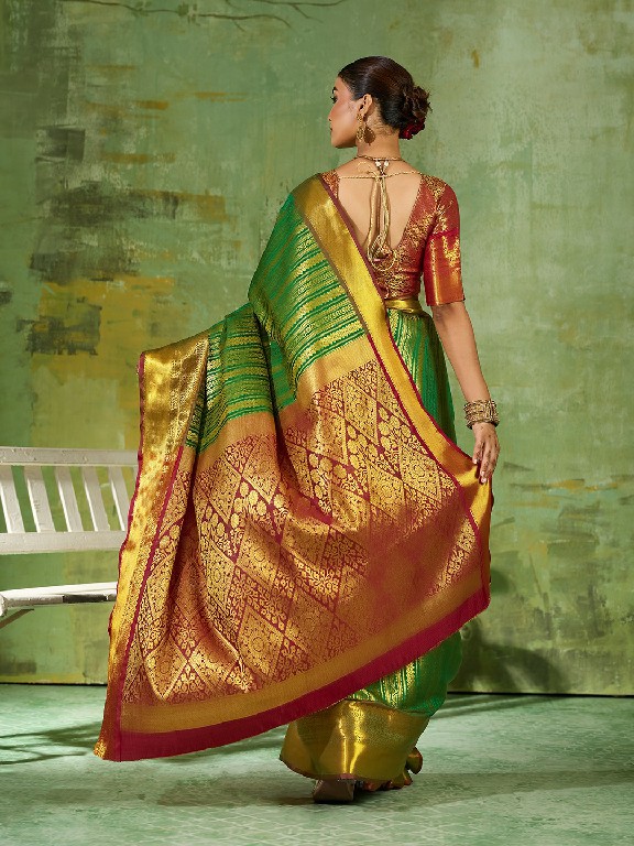 ASTITA TIRUMALA SILK WHOLEALE KANCHIVARAM ART SILK TRADITIONAL WEAR SAREES FOR WOMEN ONLINE