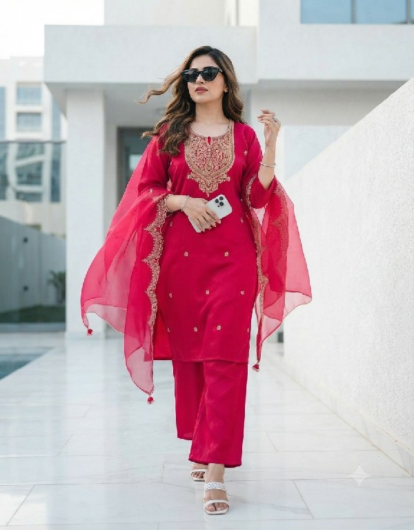 TEXTILEDEAL SUNIDHI WHOLESALE READYMADE HEAVY GLASS VISCOSE SILK EXCLUSIVE STYLE 3 PCS SUITS EXPORTER
