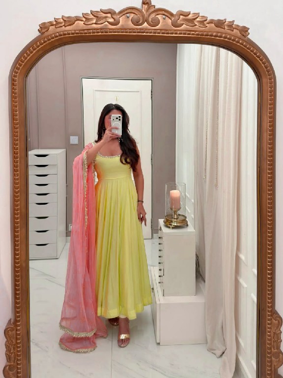 TEXTILEDEAL D.NO 6062 WHOLESALE READYMADE FOUX GEORGETTE MODERN STYLISH ANARKALI 3 PCS SUITS EXPORTER