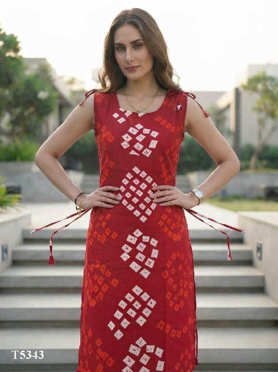 MAHOTSAV VAANYA WHOLESALE READYMADE COTTON FANCY FESTIVE WEAR SHORT TOPS FOR WOMEN ONLINE