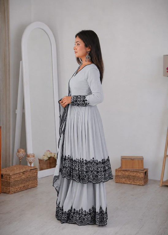 SP SERIES D.NO SP-71 WHOLESALE READYMADE FAUX GEORGETTE PARTY WEAR PLAZZO STYLE 3 PCS SUITS FOR EXPORT