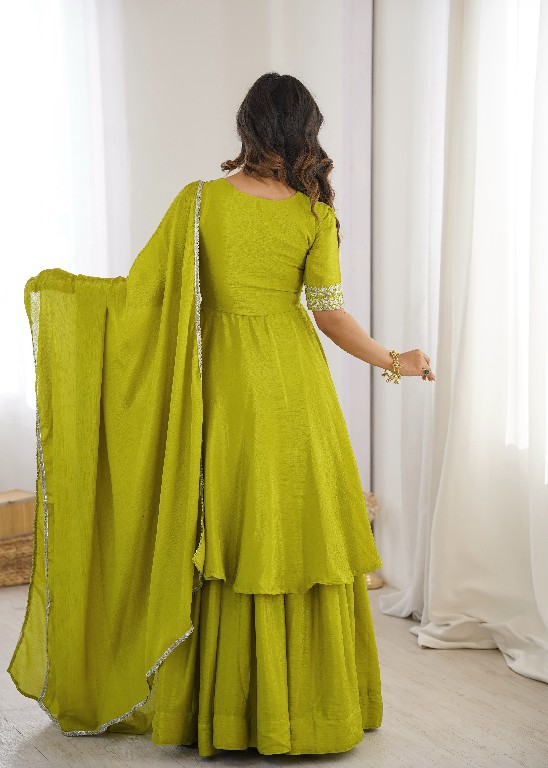 SP SERIES D.NO SP-87 WHOLESALE READYMADE HEAVY CHINON SILK BOUTIQUE STYLE 3 PCS SUITS FOR EXPORT