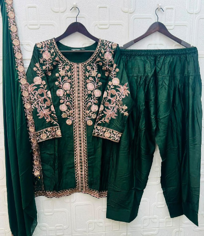 ELAN STUDIO D.NO E-56 WHOLESALE READYMADE GAJJI SILK HEAVY EMBROIDERED 3 PCS SUITS EXPORTER