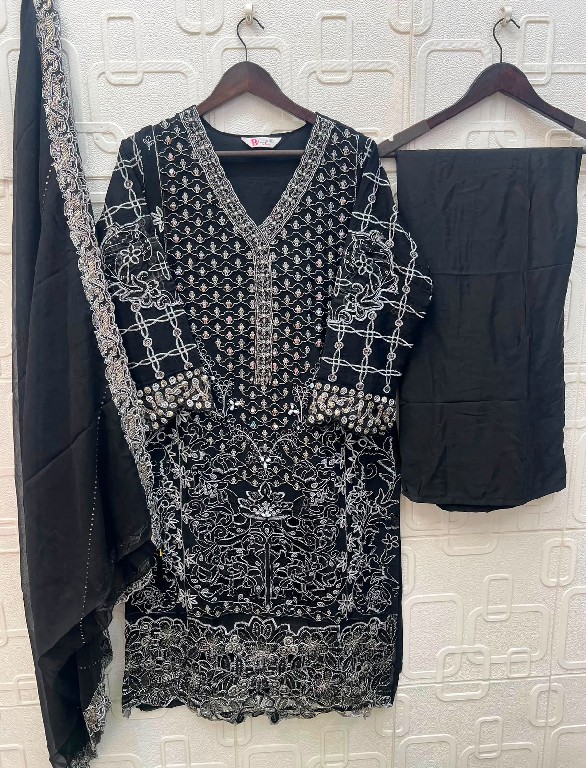 BILQIS D.NO 285A TO 285D WHOLESALE READYMADE CHIFFON HEAVY WORK PAKISTANI 3 PCS SUITS SUPPLIER